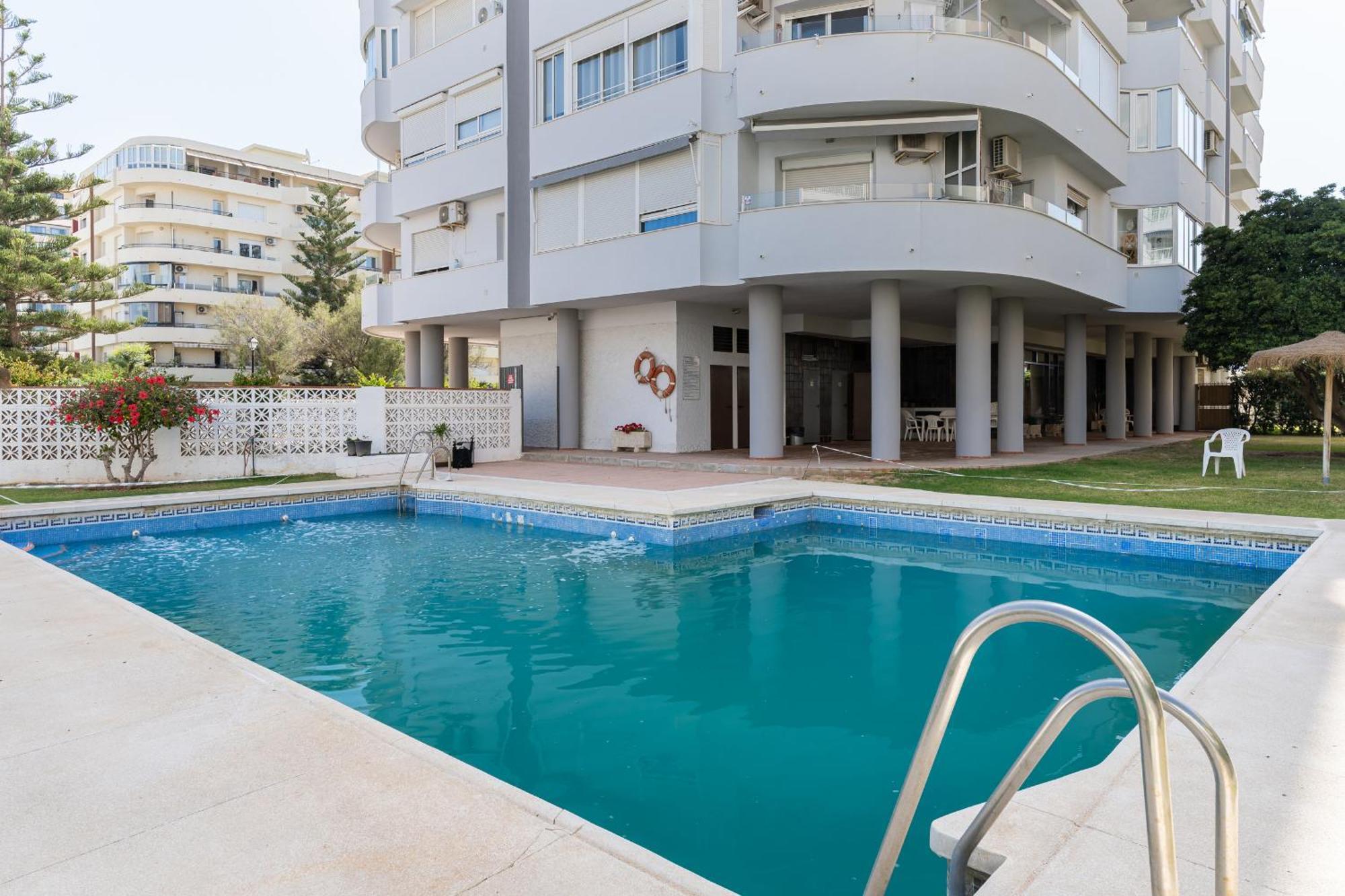 Blonzu Dominicana Fuengirola Exterior foto